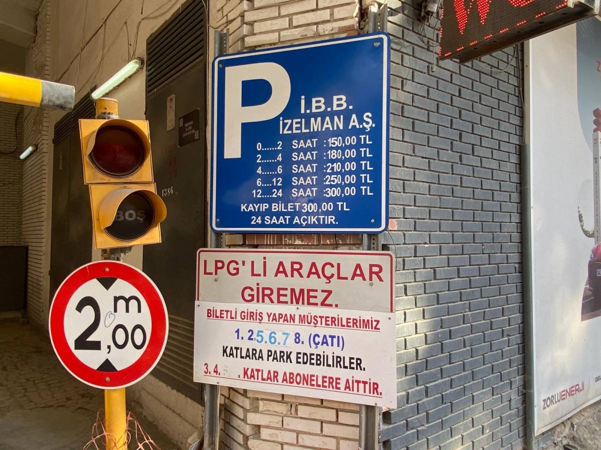 İzmir Büyükşehir'den otopark ücretlerine rekor artış