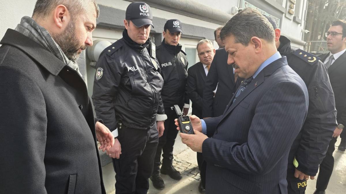 İzmir Cumhuriyet Başsavcılığı’ndan polis merkezlerne ziyaret