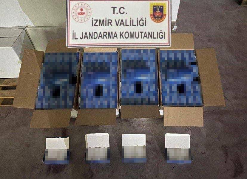 İzmir'de 12 milyon 720 bin kaçak makaron ele geçirildi