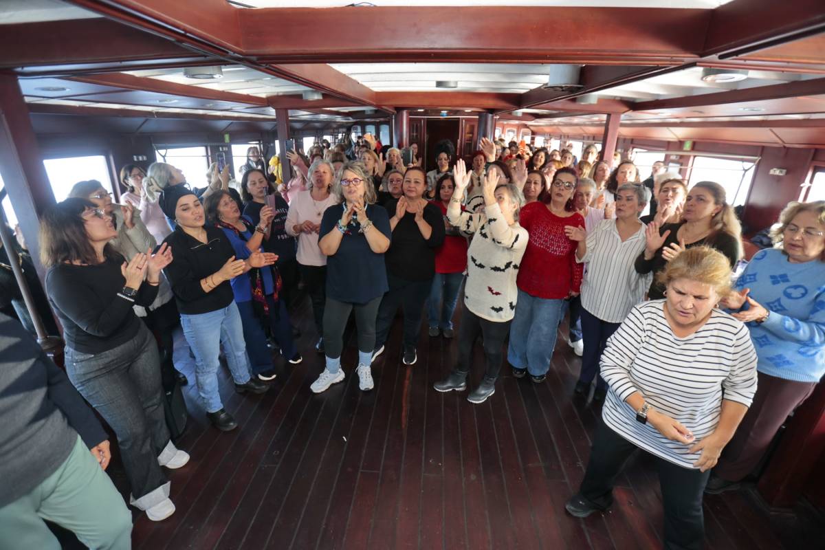 Bergama vapuru Konaklı kadınları konuk etti