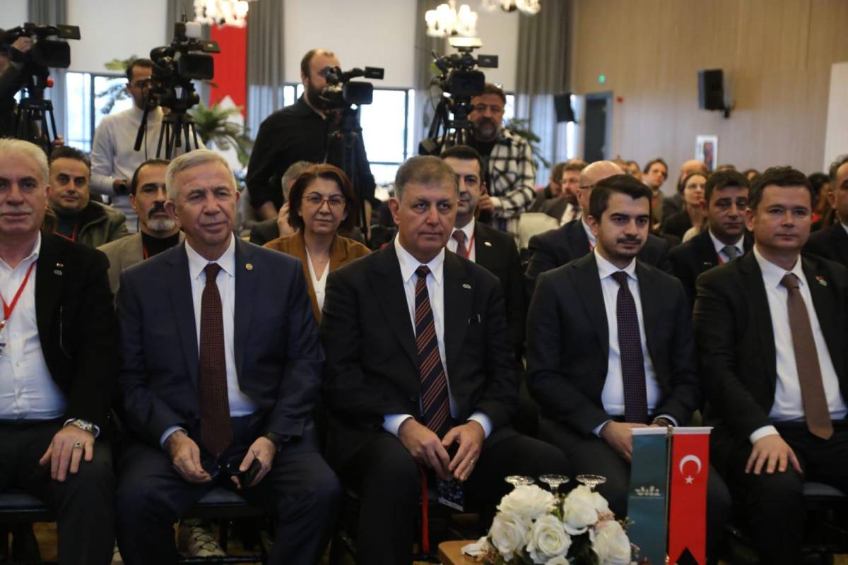 Başkan Tugay’dan afet yönetimi mesajı