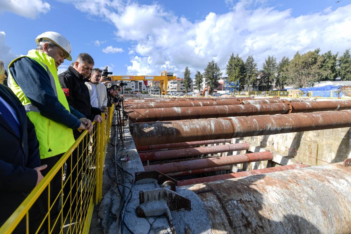 Buca Metrosu’nda tarihi an