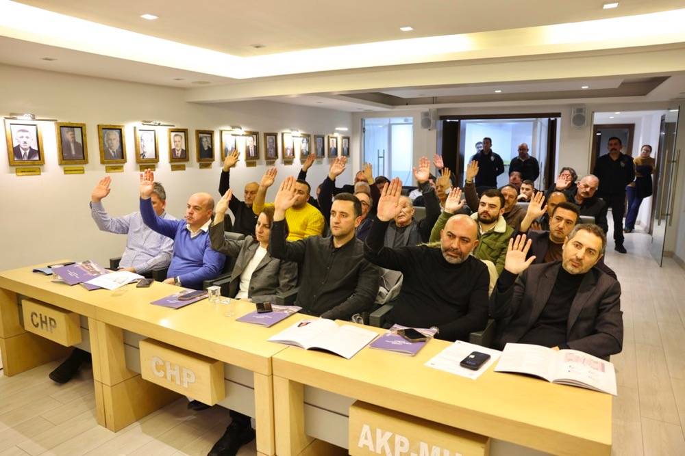 Çeşme Meclisi’nde tarihi oylama