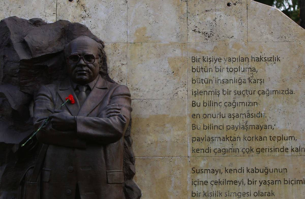 Uğur Mumcu Karabağlar ’da Anılacak