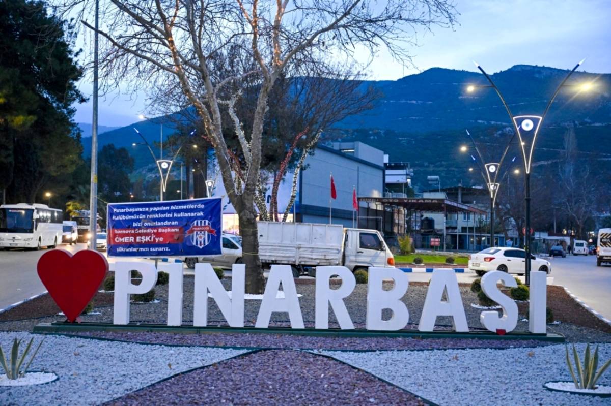 Pınar Caddesi Naim Süleymanoğlu Heykeli ile taçlanıyor