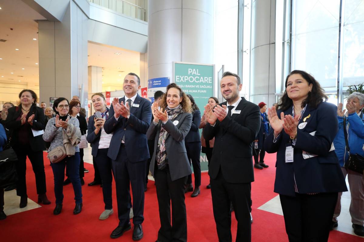 Başkan Ünsal’dan PAL Expocare ziyareti