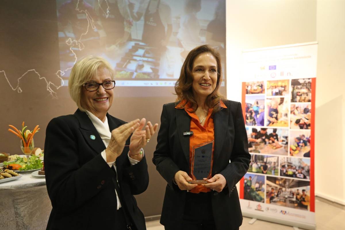 Karşıyaka’nın özel gençleri mutfakta hünerlerini sergiledi