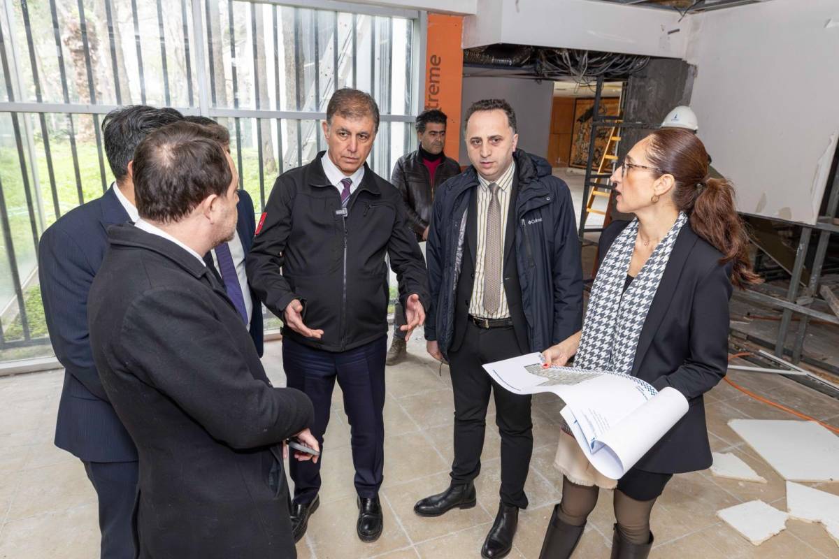 Başkan Tugay’dan Kültürpark’a yeni kütüphane müjdesi