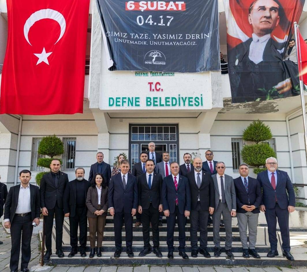 Özgür Özel ve Başkan Tugay Hatay'da