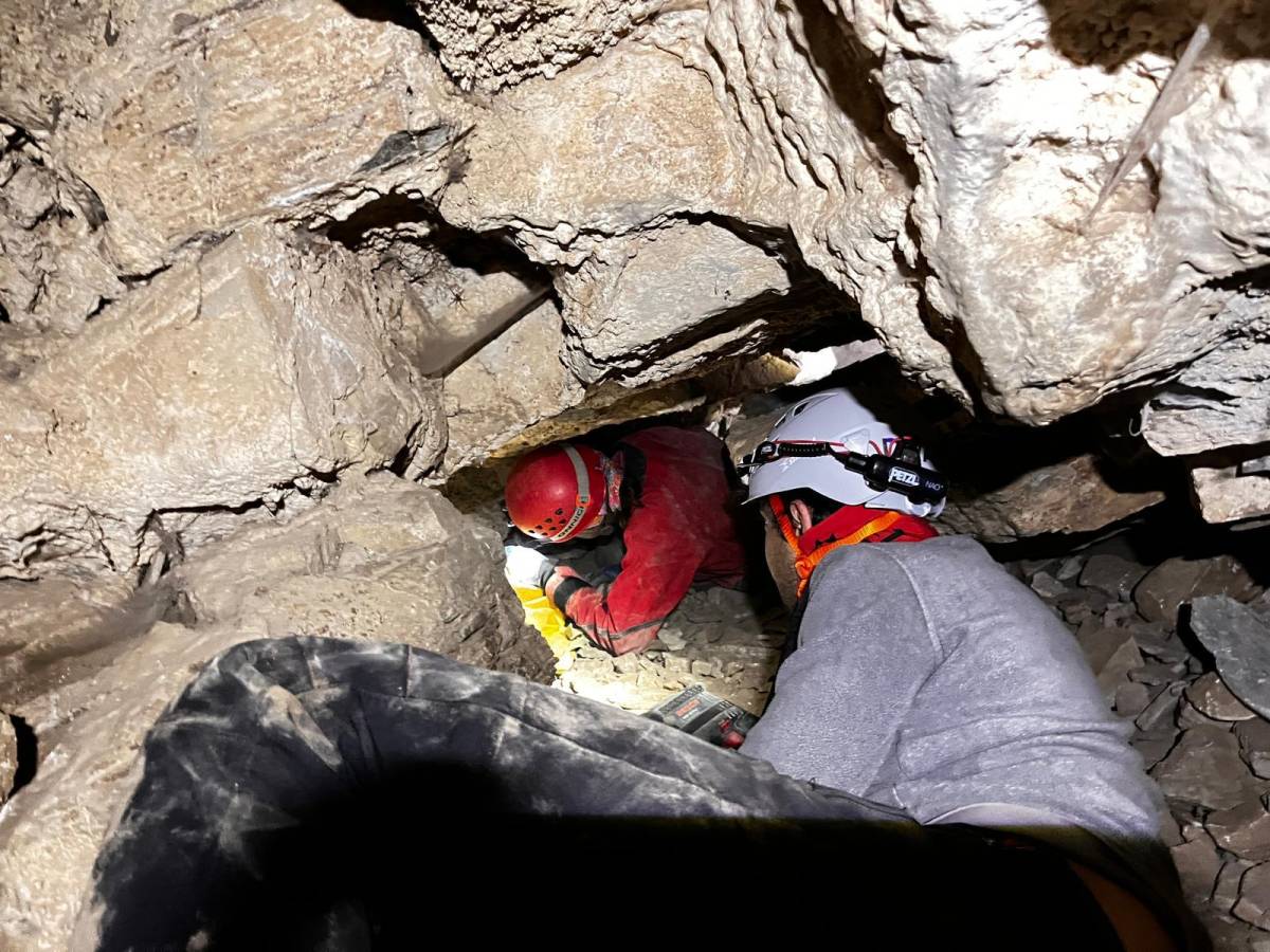 Selçuk’ta mağarada 9 saatlik kurtarma seferberliği