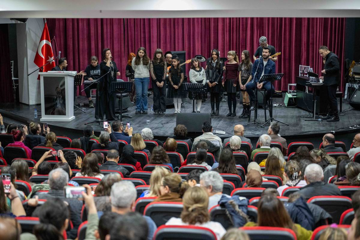 Efsane notalar Bornova’da yankılandı