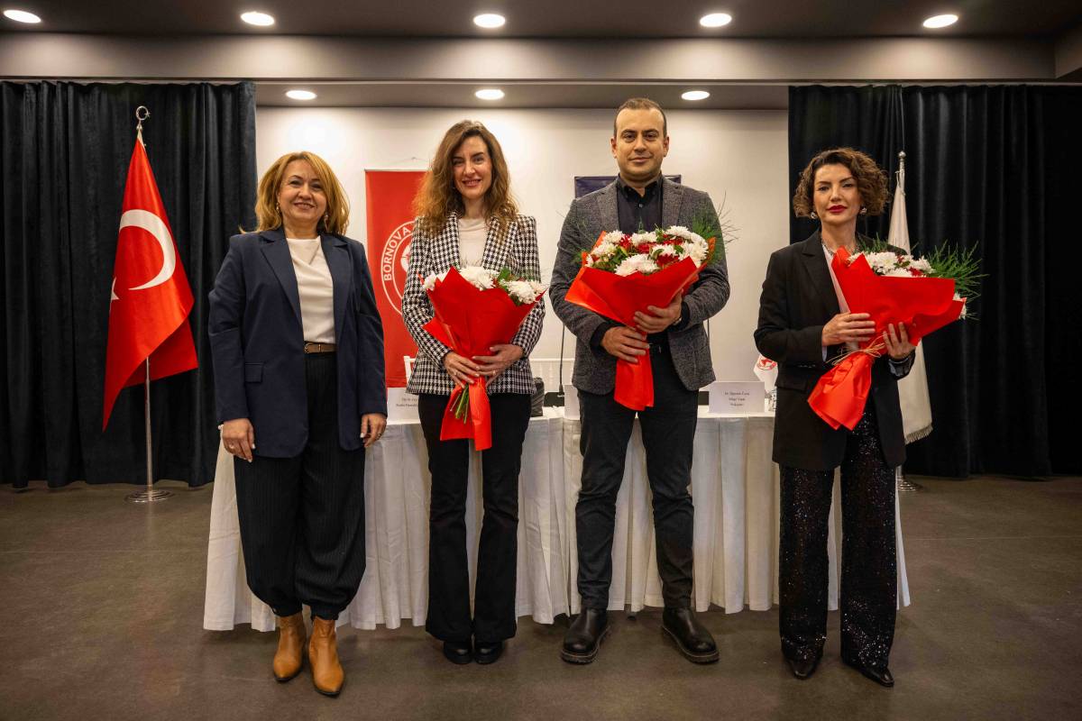 Bornova’da rahim ağzı kanserine karşı farkındalık etkinliği