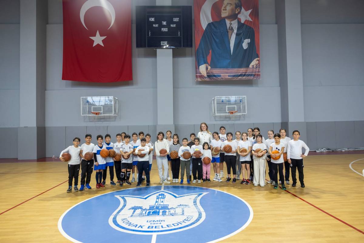 Başkan Mutlu’dan spor okullarına sürpriz ziyaret