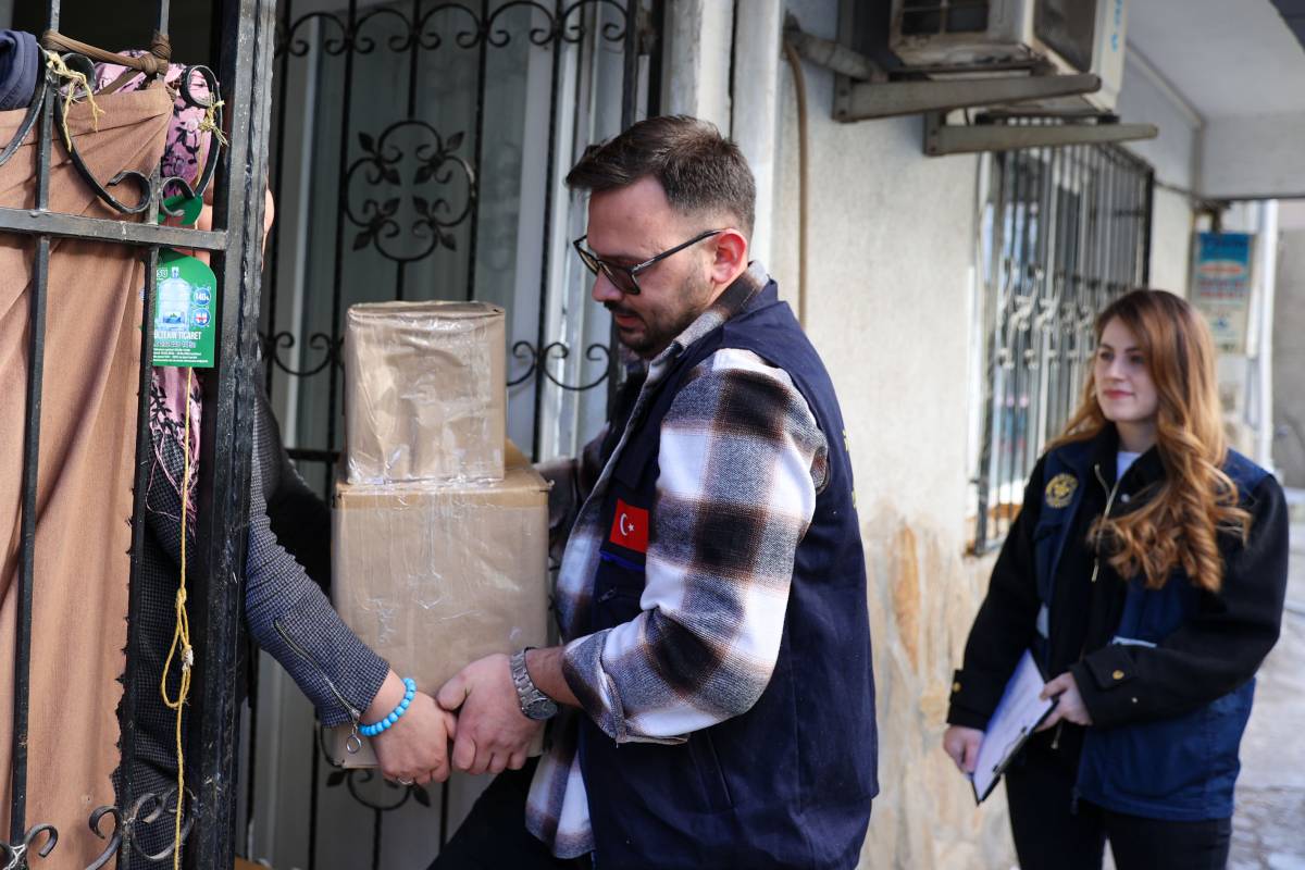 Bucalı minik ellerden büyük iyilik