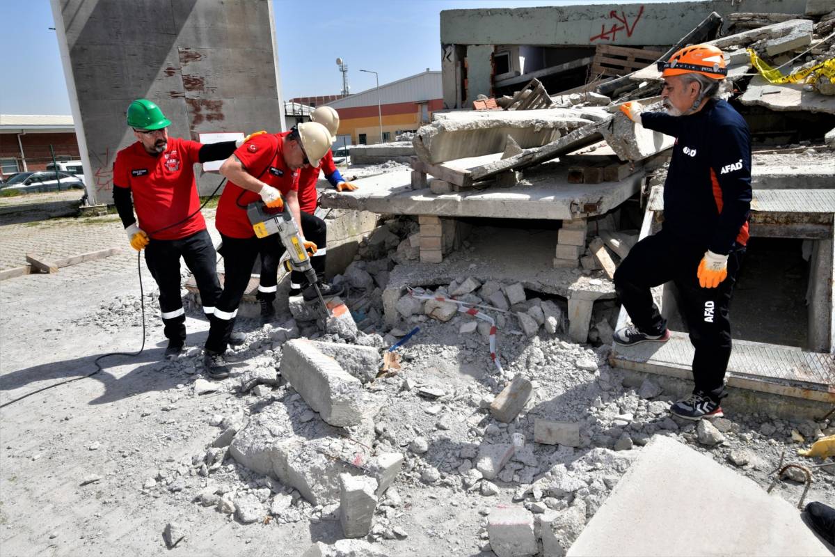 BAK akreditasyon armasını aldı, donanımıyla güven verdi