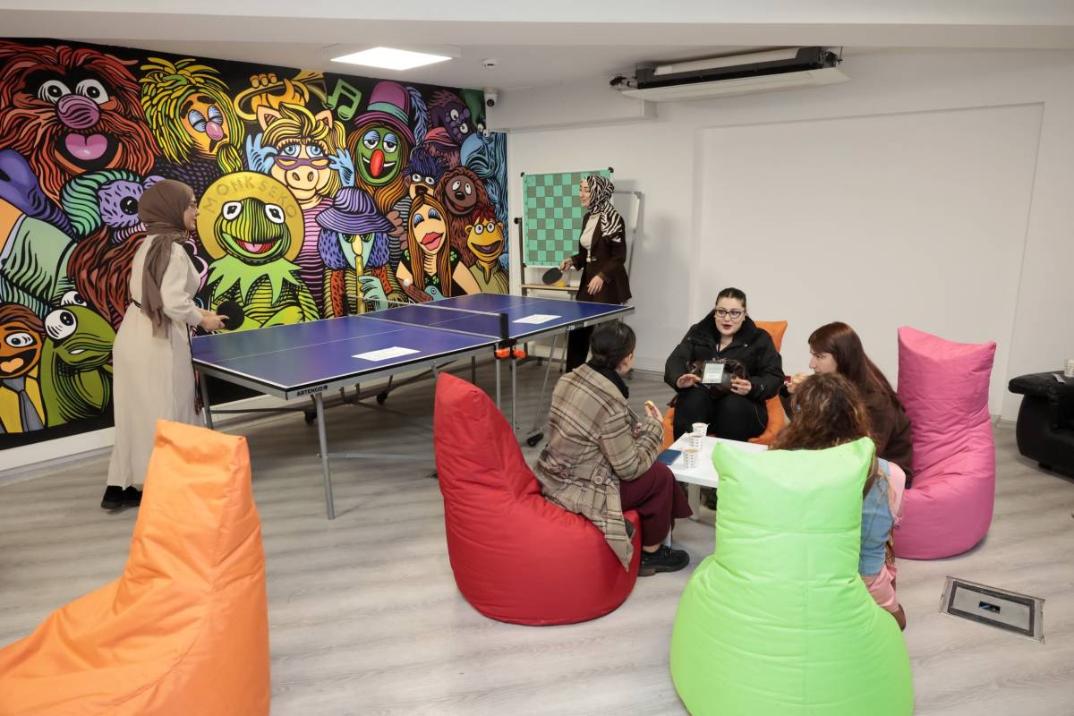 Gençliğin kalbi bu merkezde atıyor