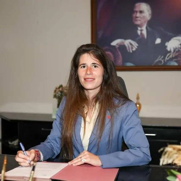 Çeşme Belediye Başkanı Lâl Denizli ifadeye çağırıldı