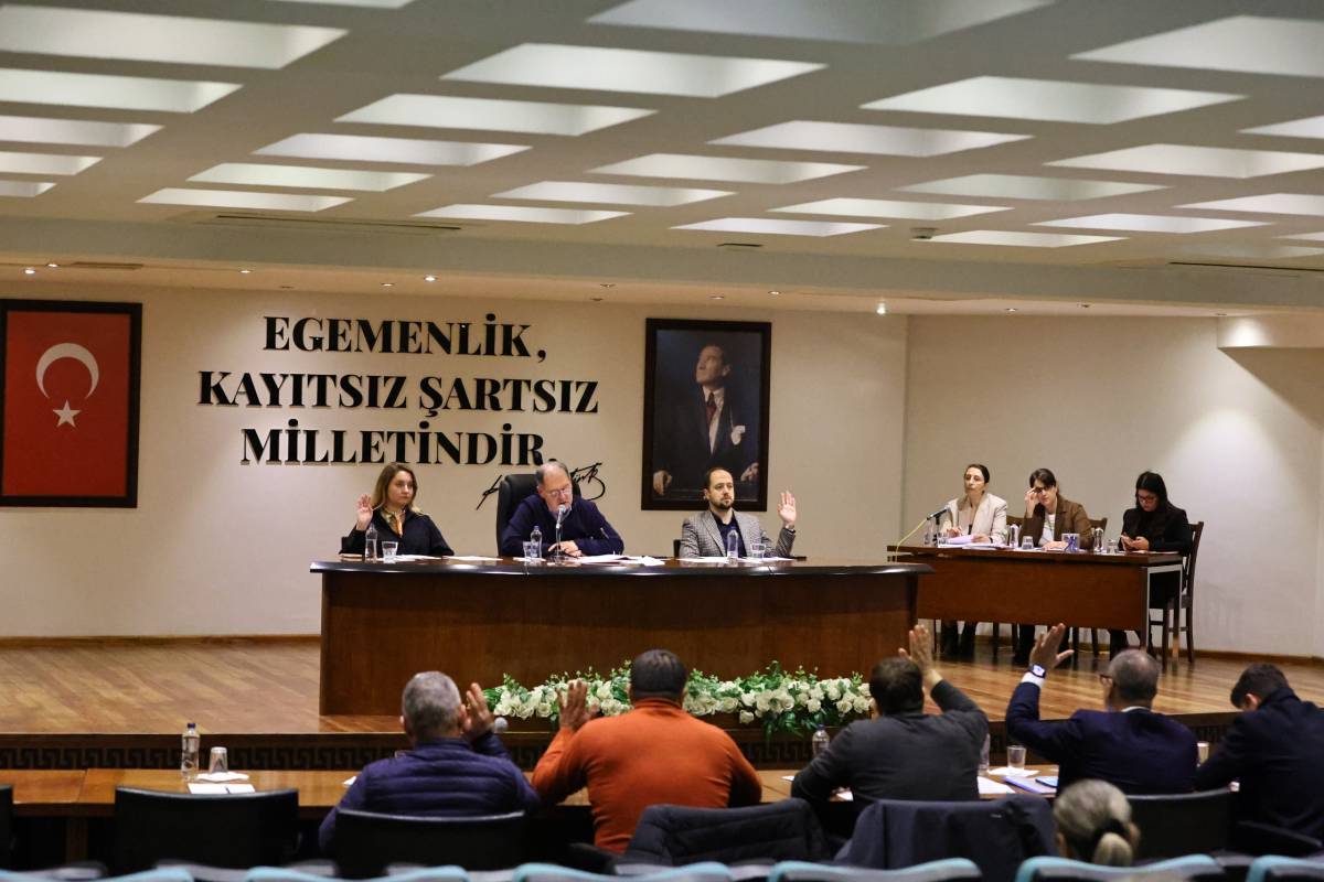 Efes Selçuk’ta Hem Spor Hem Sosyal Destek