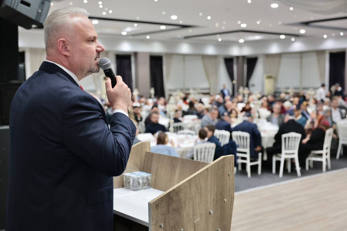 Başkan Pehlivan, iftarda şehit aileleri ve gazilerle