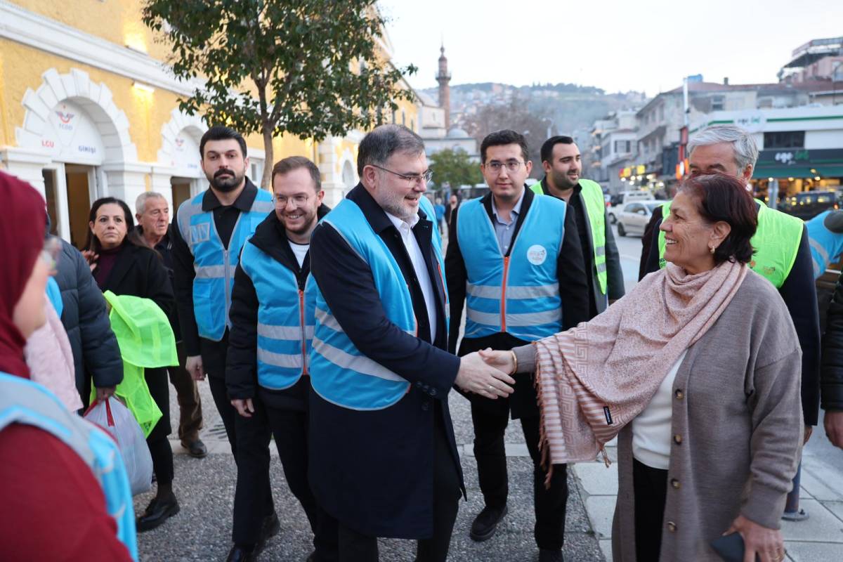 Başkan Saygılı Basmane’de “İftara 5 Kala” programına katıldı