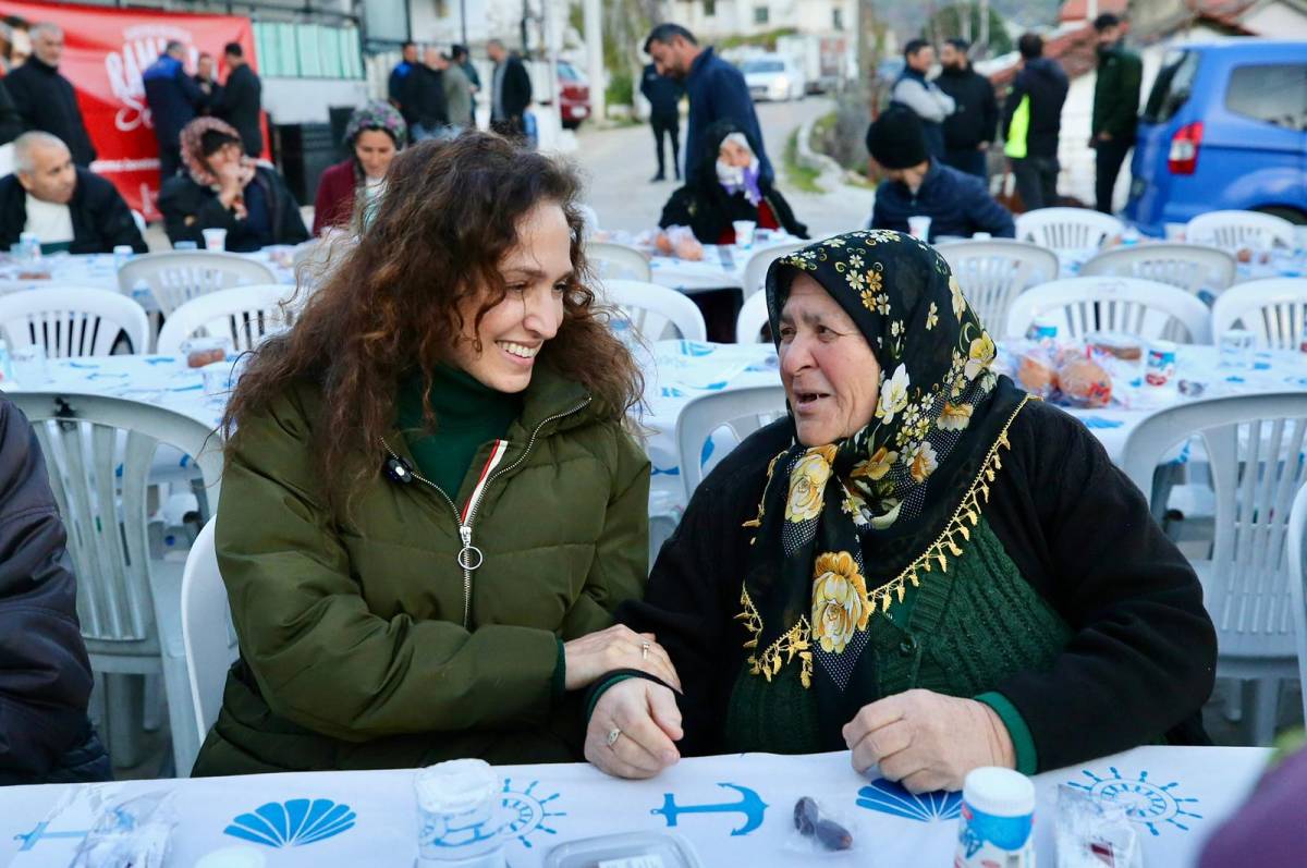 Başkan Ünsal Sancaklı sakinleriyle iftar yaptı
