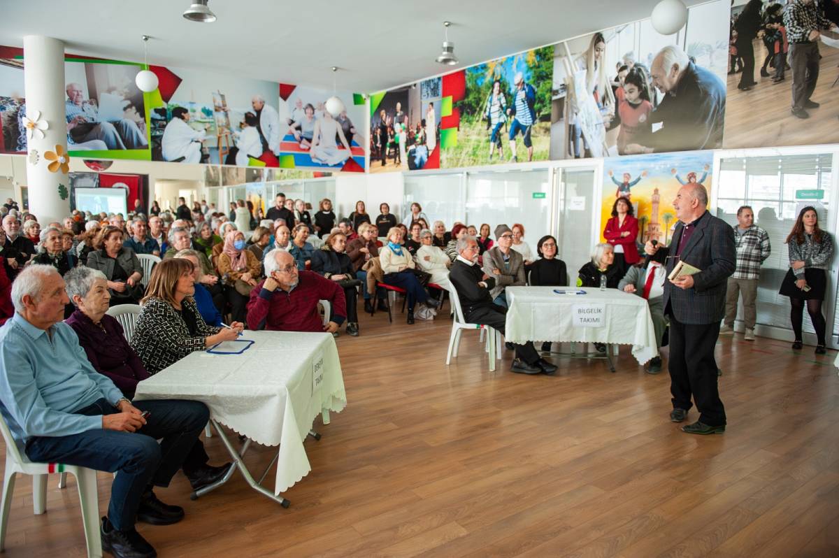 Karşıyaka’nın bilge çınarlarına dopdolu kutlama