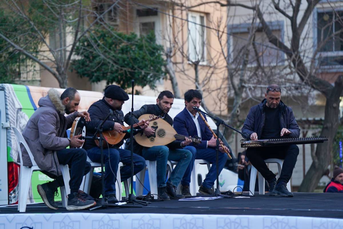 Torbalı'da 3 Bin Kişi Aynı Sofrada Buluştu