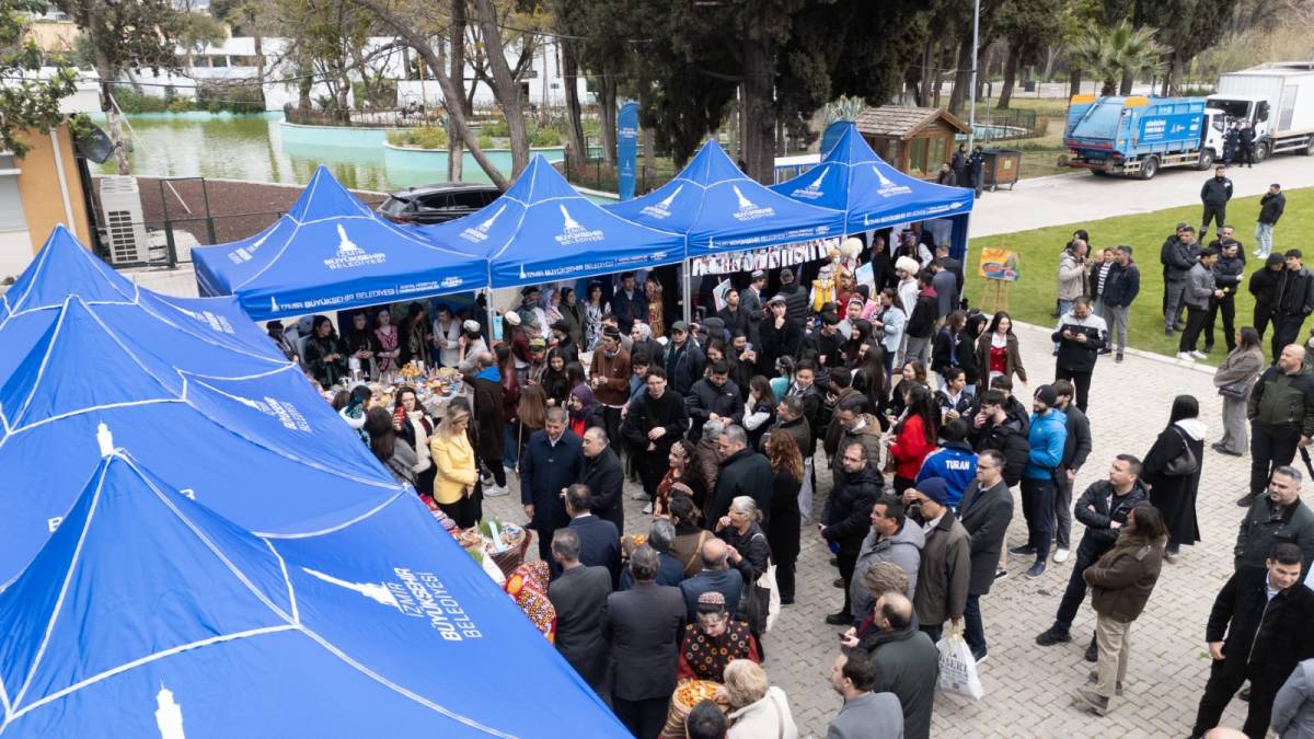 Bahar Bayramı İzmir’e çok yakıştı