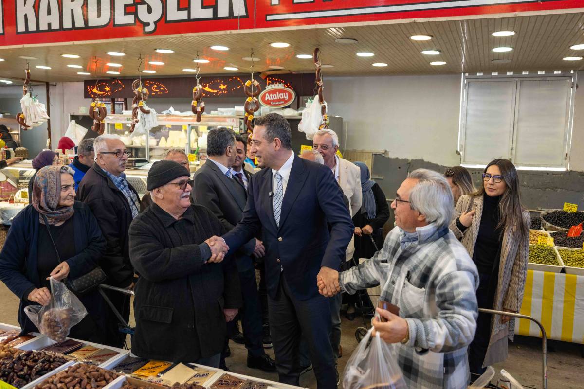 Ali Mahir Başarır Bornova’dan mesaj verdi: