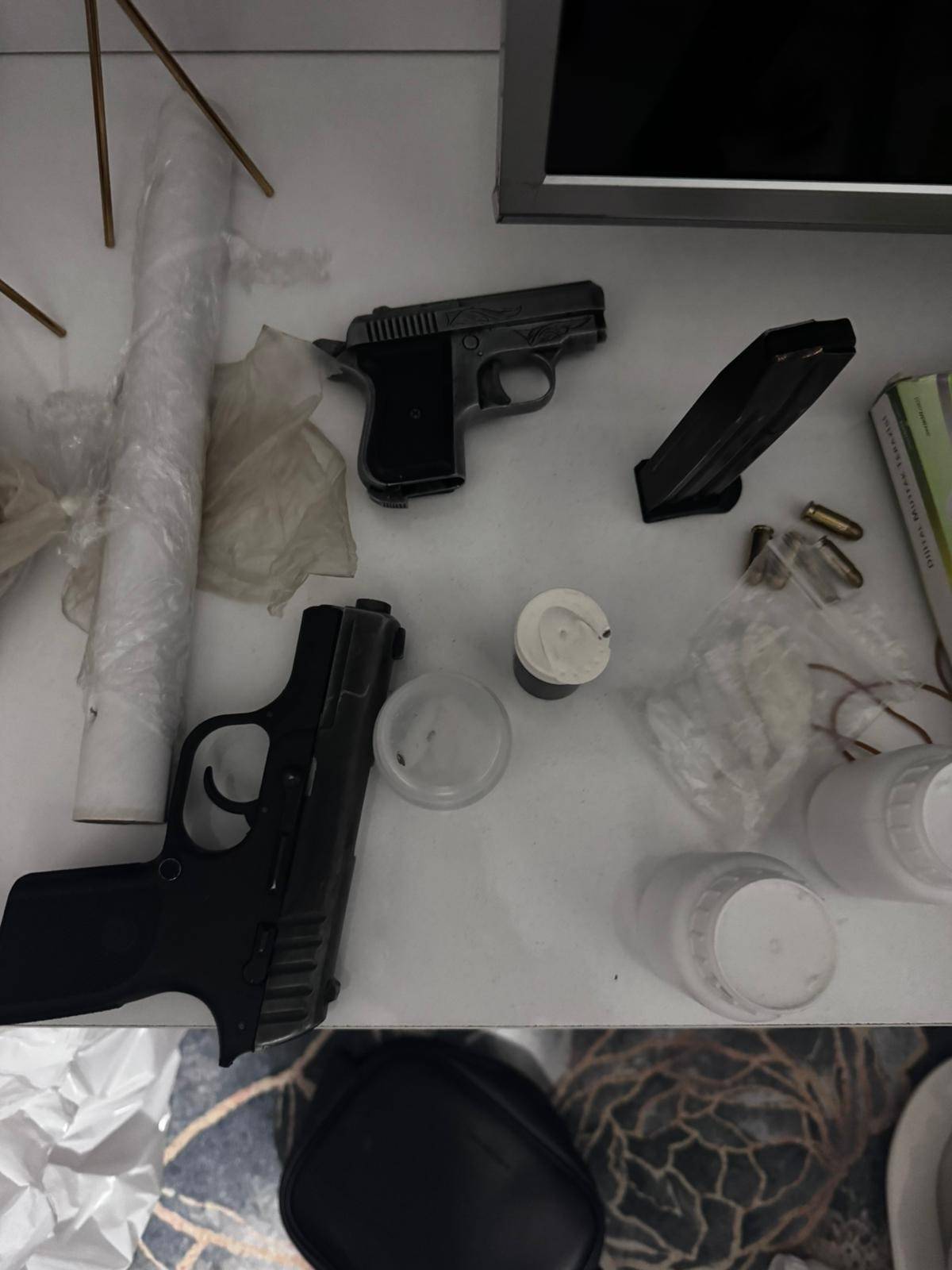 İzmir'de uyuşturucu operasyonu: 10 tutuklama