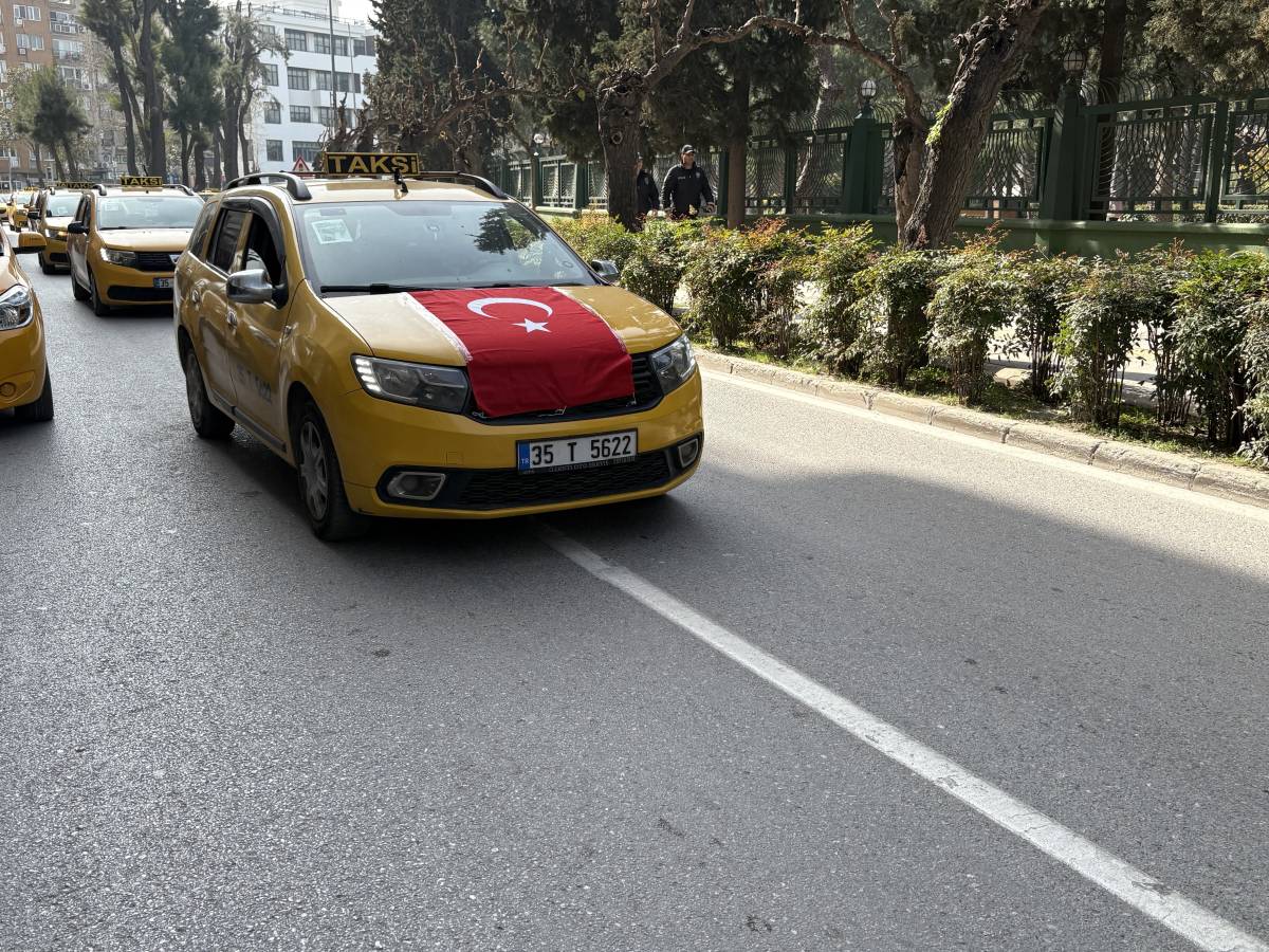 İzmir'de öldürülen taksici için meslektaşlarından araçlı konvoy