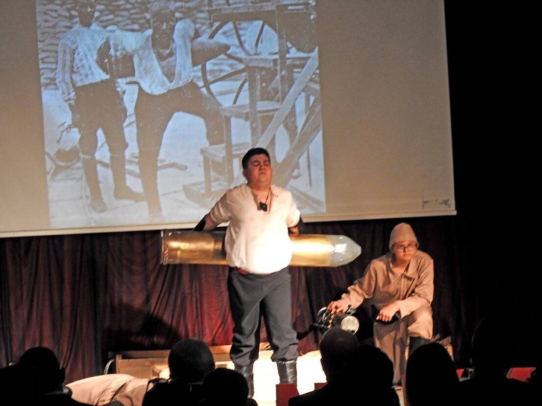 Çeşme'de, duygu dolu Çanakkale anması