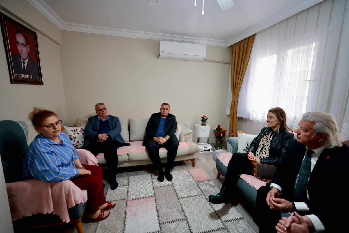 Başkan Mutlu’dan şehit eşine anlamlı ziyaret