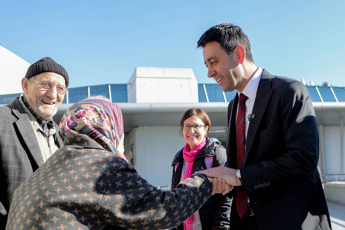 Bayraklı’da Yaşlılar Haftası Dolu Dolu Geçiyor