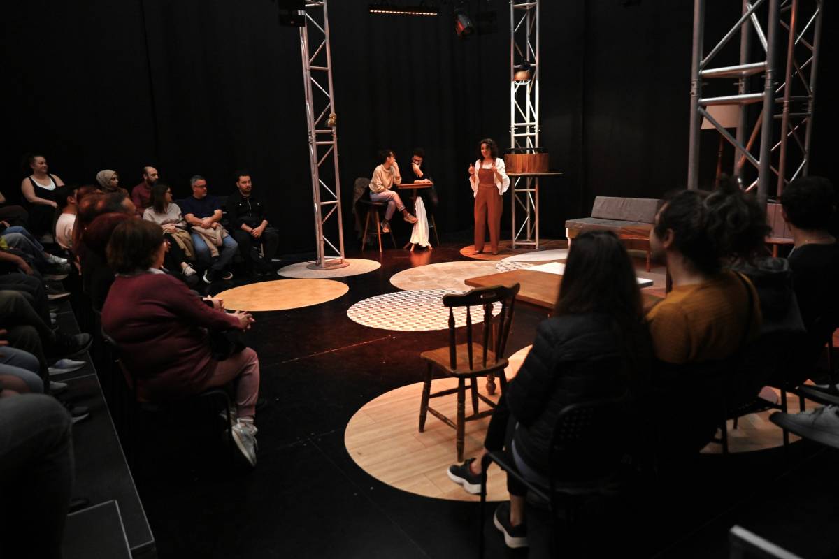 Bornova’da “Unutmak” Fırtınası