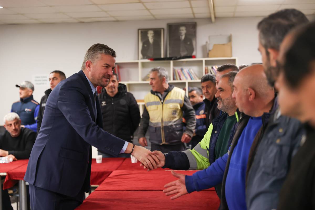 Buca’da sıcak bayramlaşma