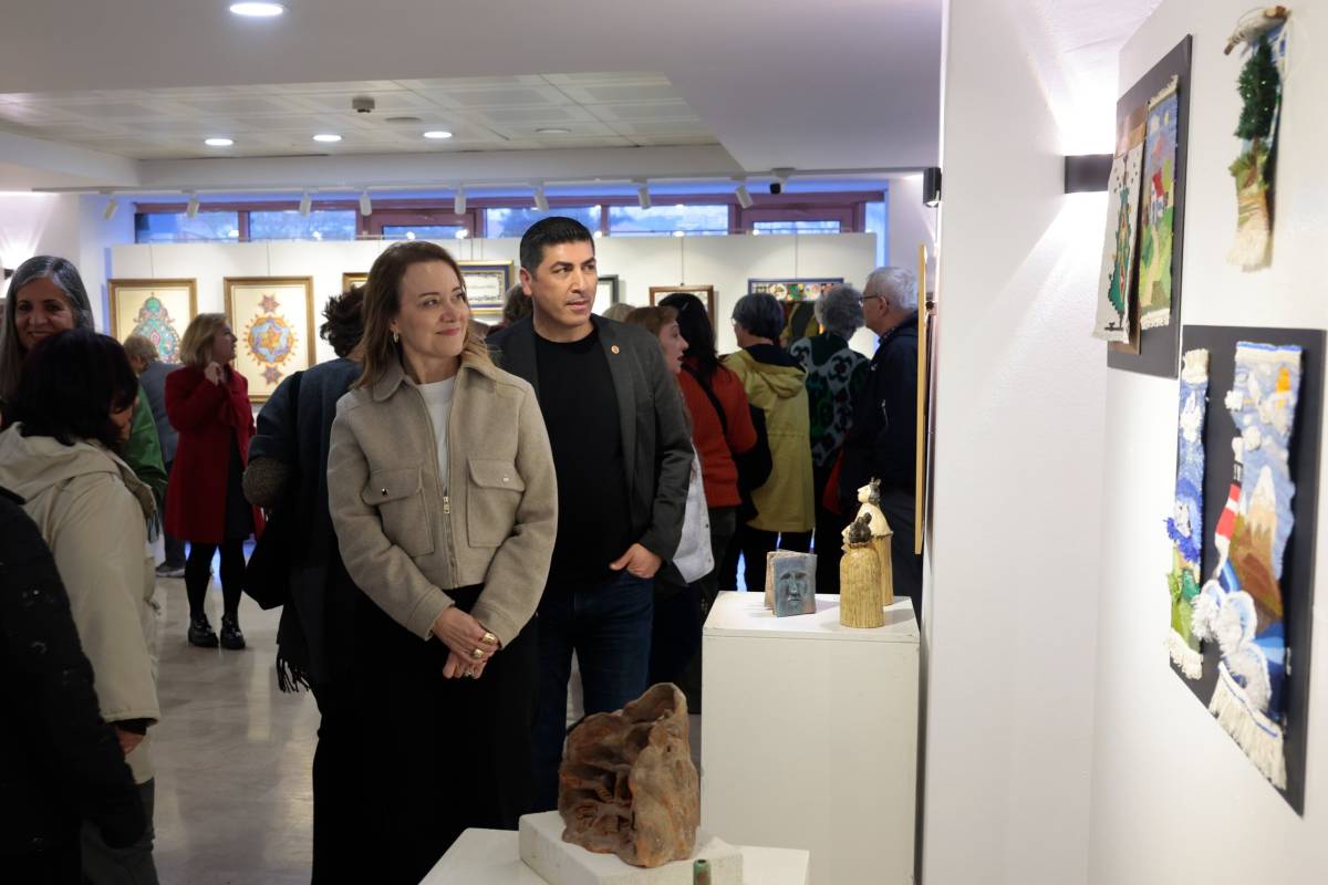 Konak’tan Yaşlılara Saygı; Gençlere taş çıkaran performans