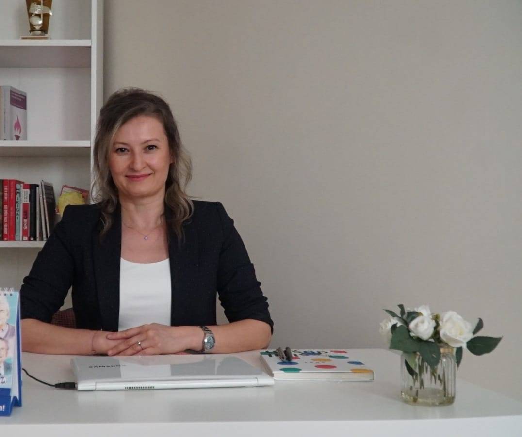 Gök: Sağlıkta Kadın Emeği Alarm Veriyor