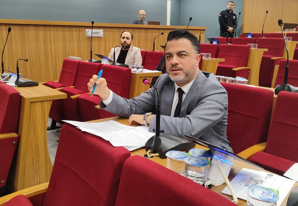 AK Partili Kocabaş’tan ESHOT ve İZBAN zammına sert eleştiri