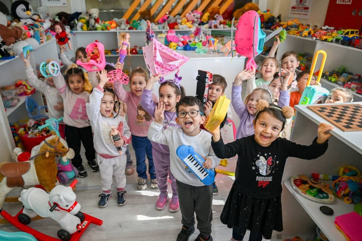Her çocuğun oyuncakla oynama hakkı var!