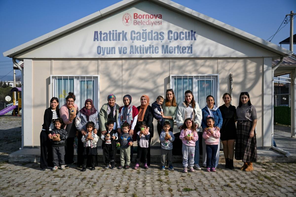 Bornovalı miniklere “Çim Adam Atölyesi”