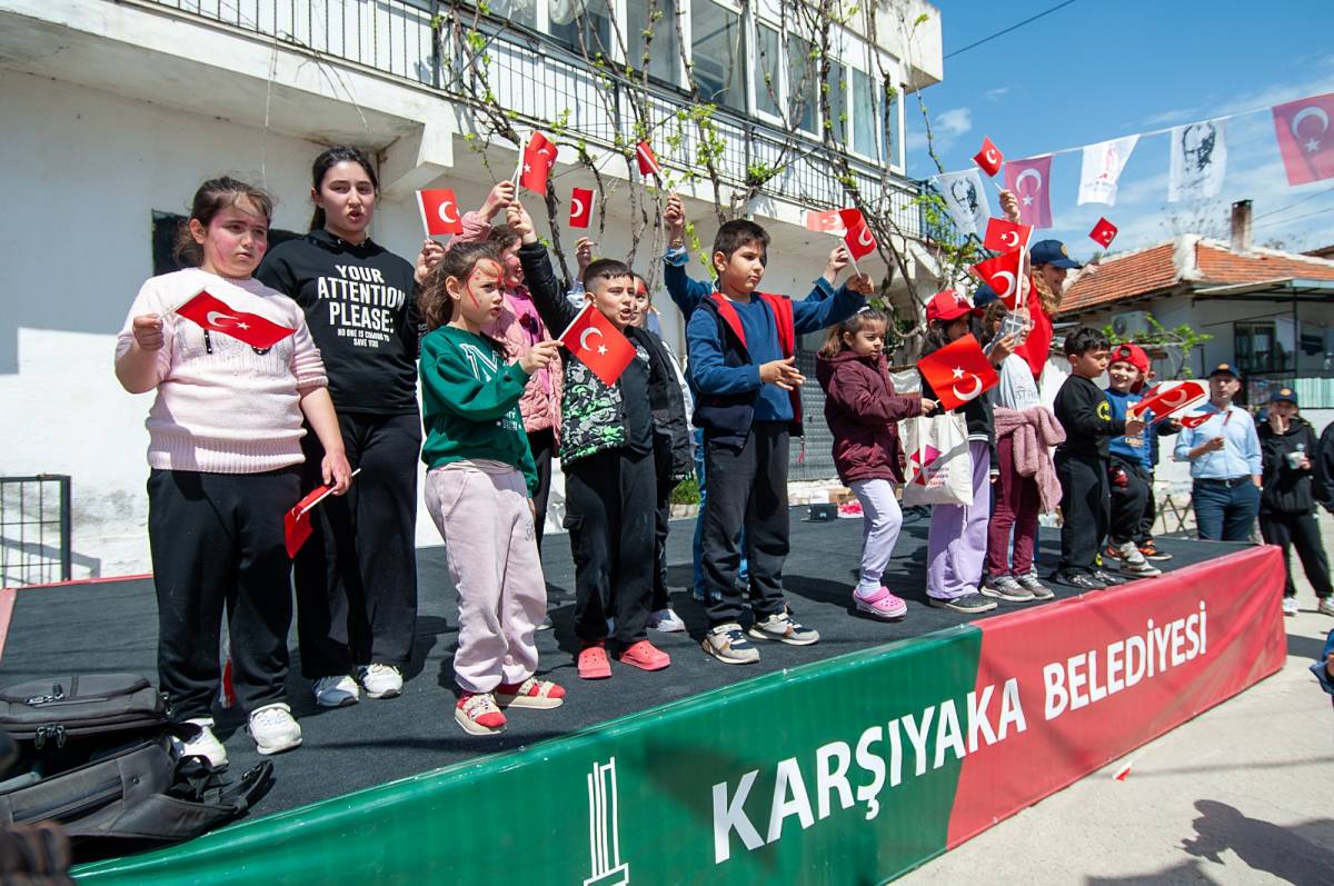 Karşıyaka’da 23 Nisan coşkusu Sancaklı’dan başladı!