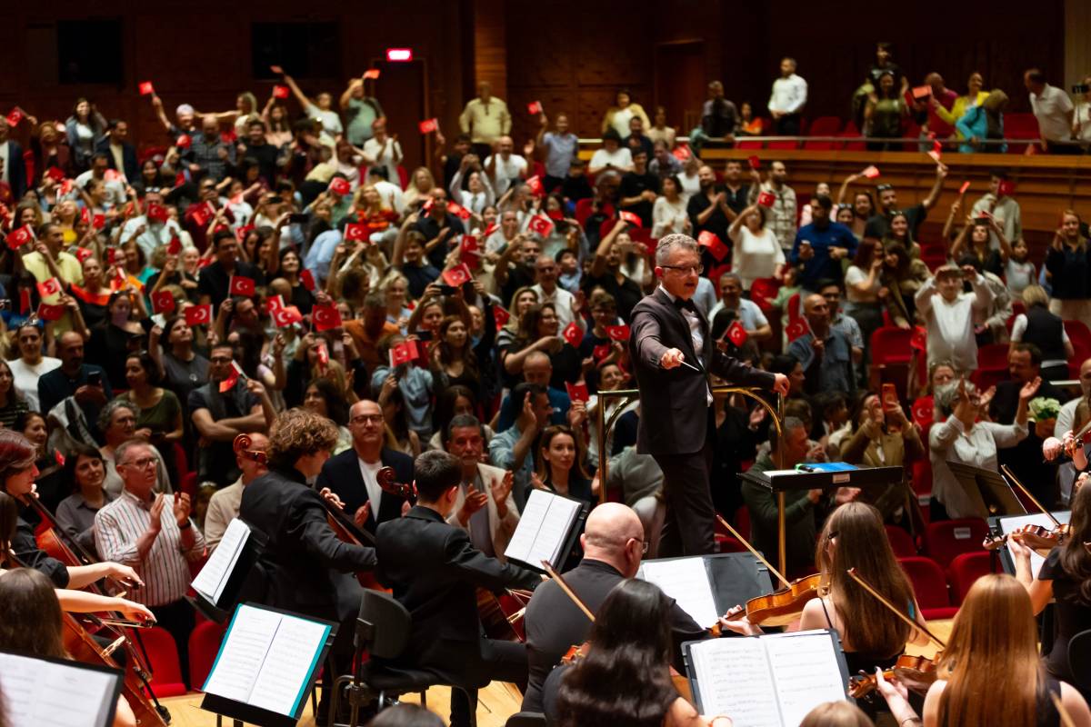 Narlıdere Belediyesi orkestrasından AASM'de 23 Nisan konseri