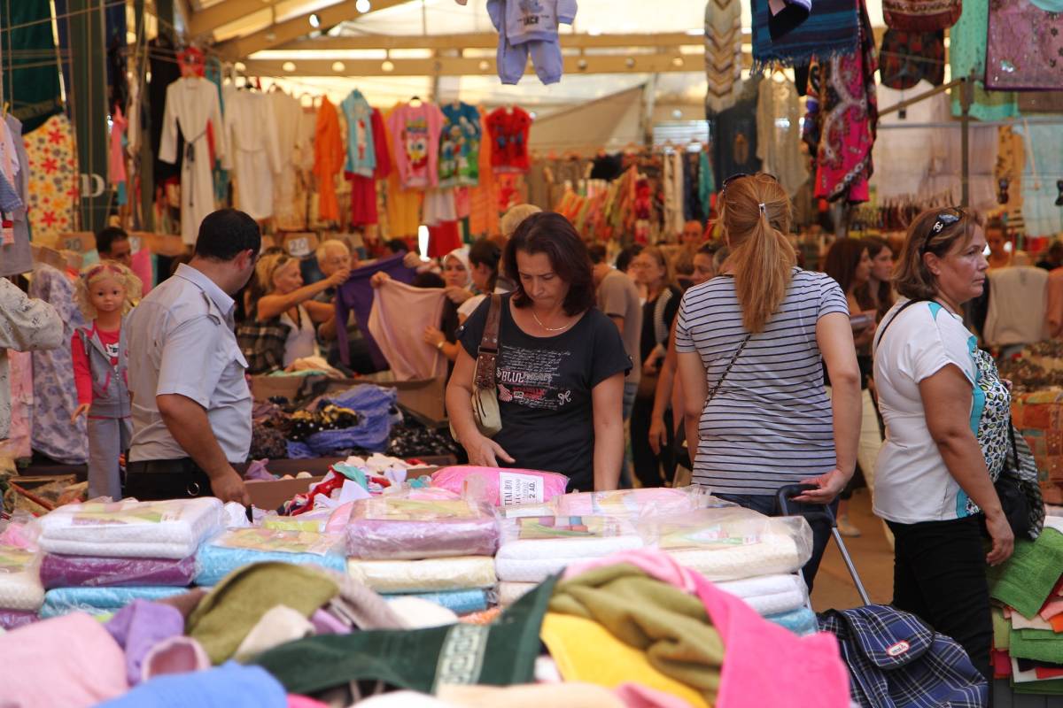 “Tekstil Günleri” Bostanlı Pazar Yeri’nde kapılarını açıyor!