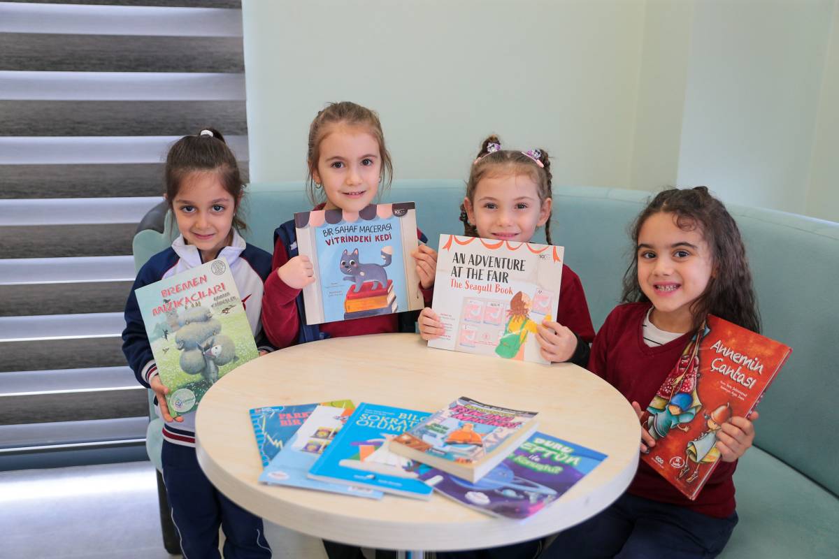 Aliağa’da Kütüphane Haftasına Özel Anlamlı Etkinlik