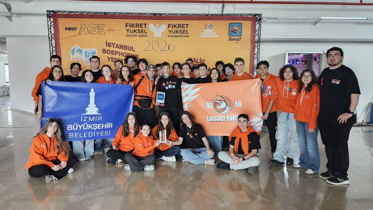 İzmirli gençlerden uluslararası arenada teknoloji zaferi