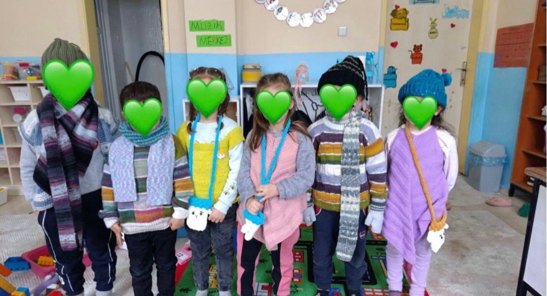 Karşıyaka’nın çınarlarından yürekleri ısıtan dayanışma örneği