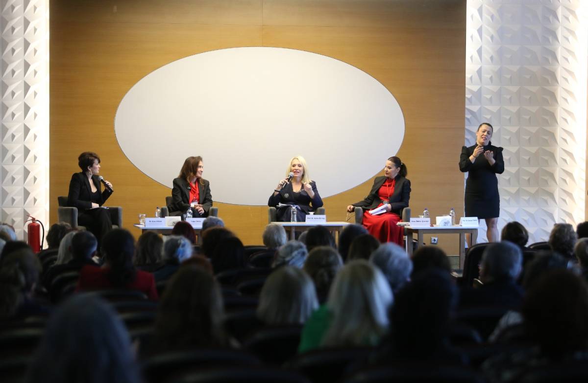 Karşıyaka’da eşitlik için ortak akıl çalıştayı