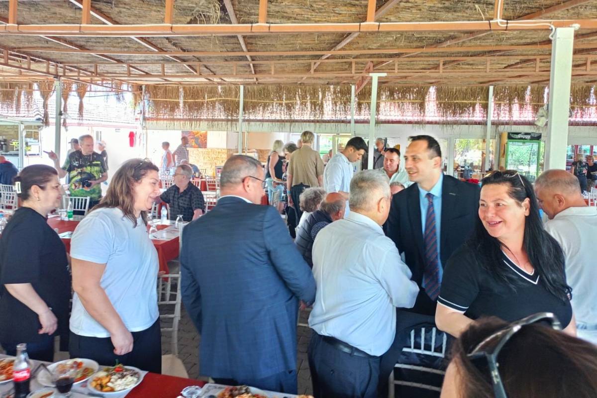 Bornova Muhtarlar Akademisi’nden anlamlı final