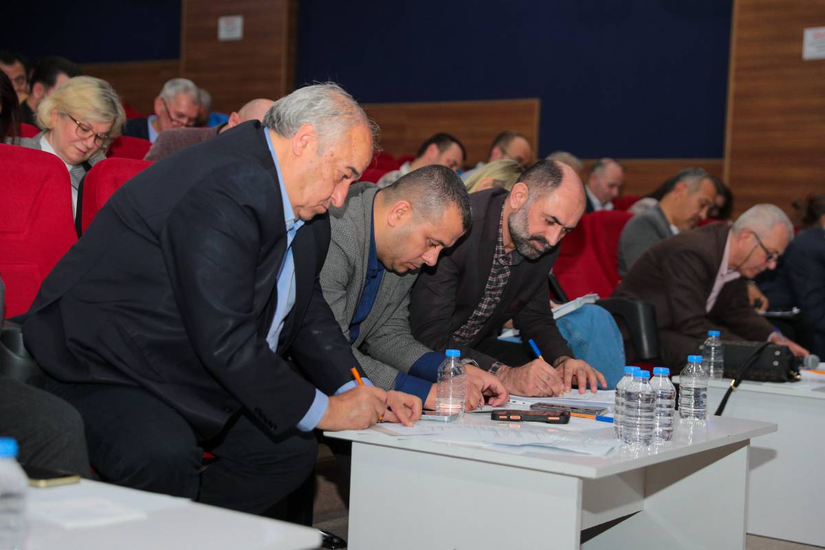 Aliağa Belediyesi Meclisi Nisan Ayı Birinci Birleşimi Yapıldı